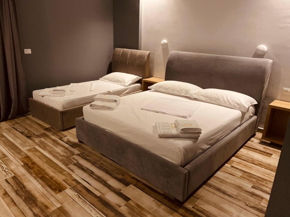 Montecarlo Lungomare Vlorë 外观 照片